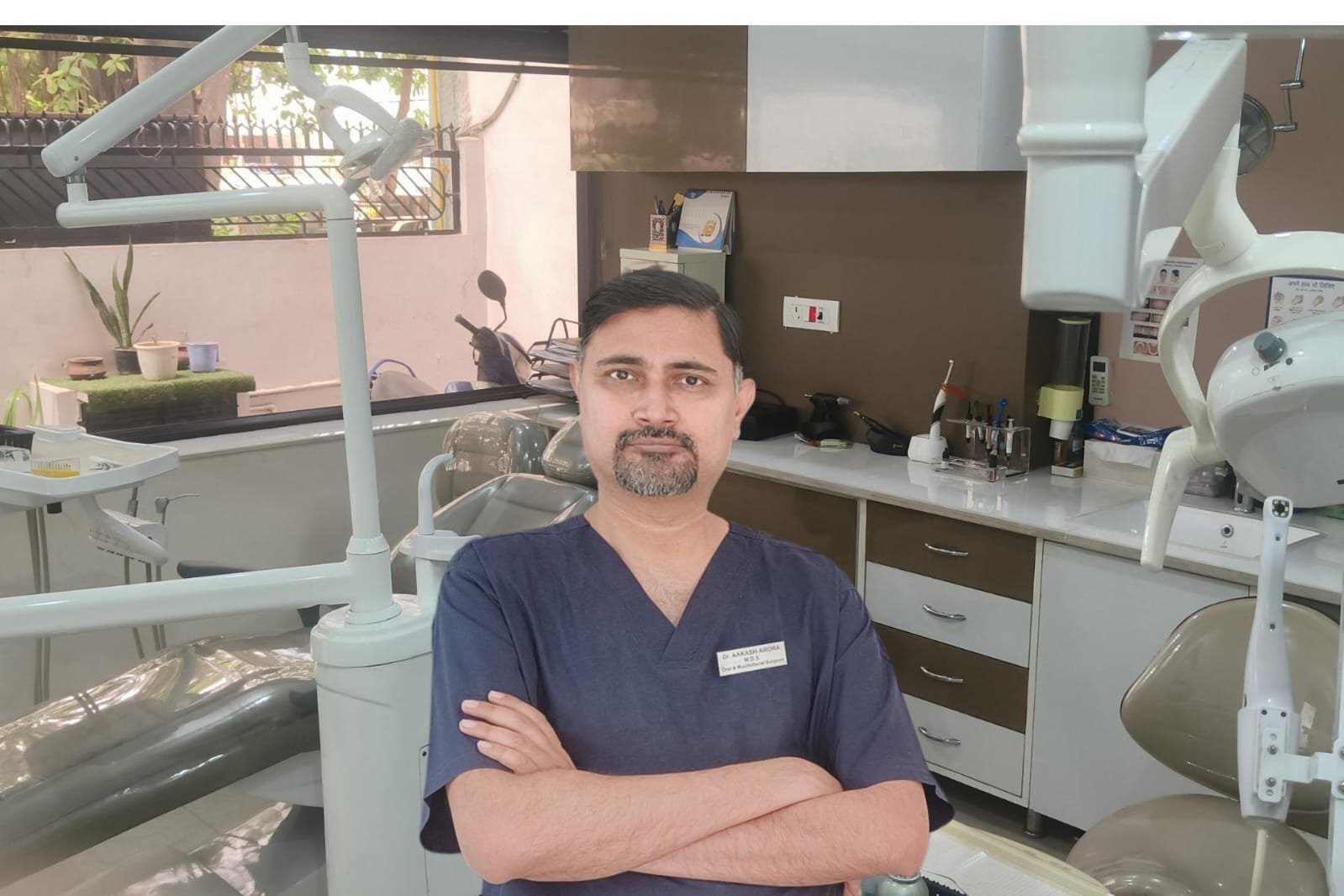 Photo of Dr. Aakash Arora, Oral & Maxillofacial Surgeon with over 20 years of experience in General Dentistry