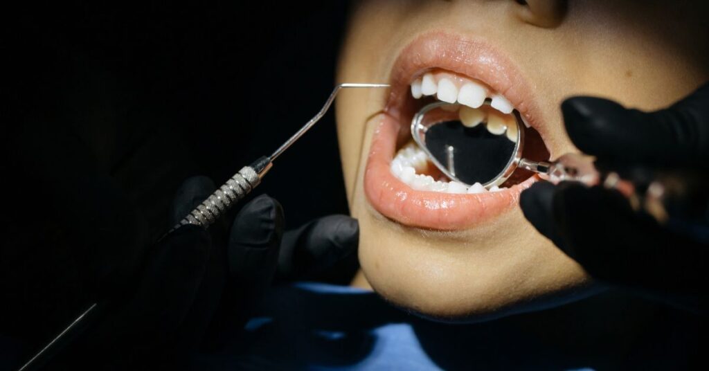 Best Dental Clinic in Ghaziabad | Dental Park Dentist in Gandhinagar Ghaziabad